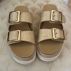 NEW!!NEVER BEEN WORN !!! Raffia slides
